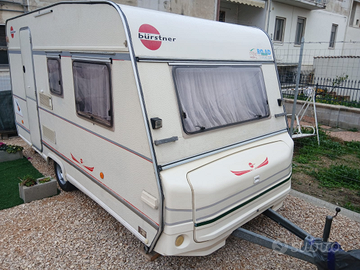 Roulotte Bustner Club 3904 Camperizzata