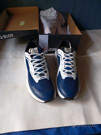 Scarpe Sneakers in Goretex, numero 44 - 42 e 41