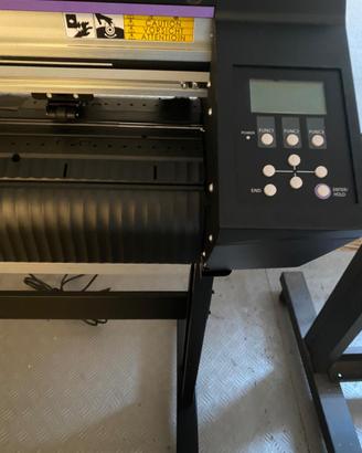plotter da taglio Mimaki CG-130AR