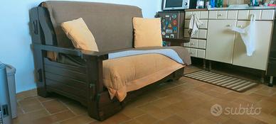 Divanetto letto rustico
