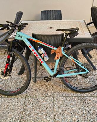 Trek Pro Caliber 9.8