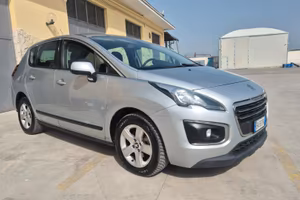 Peugeot 3008 1.6 HDi 115CV Business