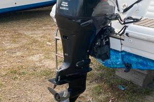 Barca a motore Ranieri Soverato