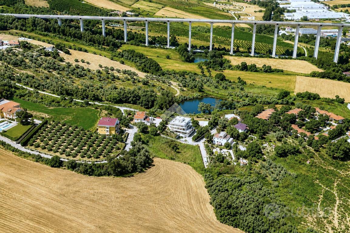 TER. RESIDENZIALE A MOSCIANO SANT'ANGELO - Vista 6