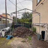 Telaio in ferro per box esterno