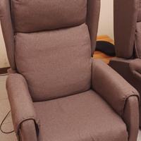 Poltrona  benessere alzapersona vibromassaggiatori