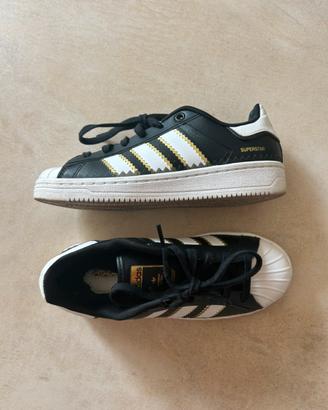 Adidas Superstar OT-Tech (Nere e Oro)