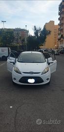 FORD Fiesta 6ª serie - 2010