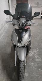 Kymco People S 150