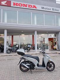 Honda SH 350 SPORT
