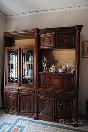 Due Credenze vetrine e/o librerie