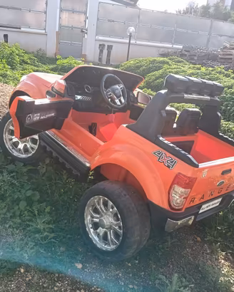 Auto elettrica per bambini Pick Up Ford Ranger