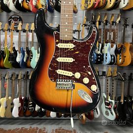 SQUIER - CLASSIC VIBE 60 STRATOCASTER SUNBURST