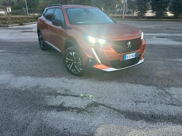 Peugeot e-2008 elettrica unico proprietario