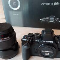 Olympus E-M1 come nuova