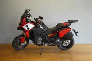 DUCATI Multistrada V4 S pikes peak
