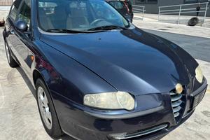 ALFA ROMEO 147 per ricambi usati