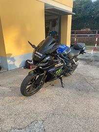 R 125 2019