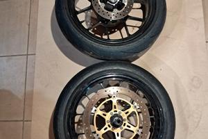 Cerchi rs 125 mod. Nuovo e vecchio