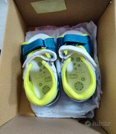 Sandali estivi Chicco. Numero 19 