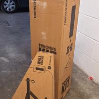 Sacco pugilato con staffa a muro