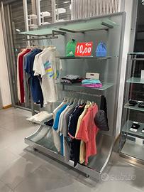 Privato vende mobili per negozio/appartamento