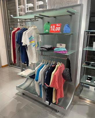 Privato vende mobili per negozio/appartamento