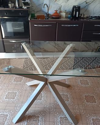 tavolo in vetro 
