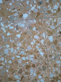 piastrelle in graniglia