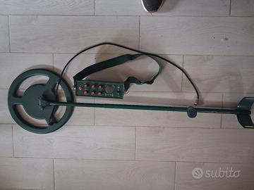 metal detector 