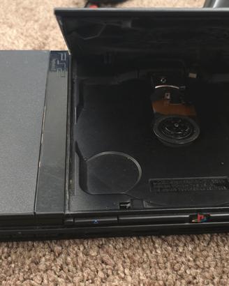 Ps2 slim + 2 controller originali + 28 giochi