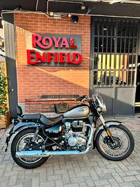 Moto Royal Enfild 350 con 500km