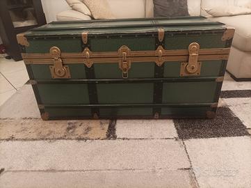 BAULE vintage in legno metallo