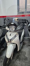 Honda SH Mode incidentato