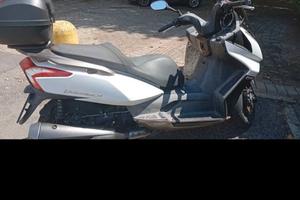 Kymco Downtown 300i - 2012