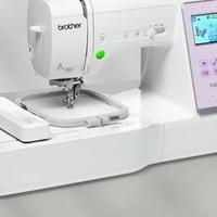 macchina ricamatrice 