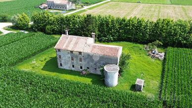 RUSTICO A SAN GIORGIO IN BOSCO