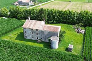 RUSTICO A SAN GIORGIO IN BOSCO