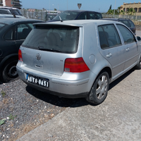 Volkswagen golf 4 1.6 b 2.0.0.0 RICAMBI