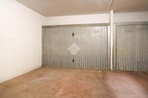 AUTORIMESSA A ALBA ADRIATICA