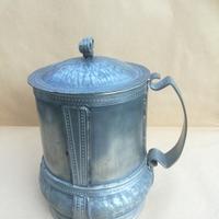 Boccale da birra in peltro