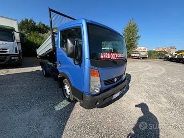 Renault Trucks Maxity 110.32/5 2.5 DXi PC Cabinato