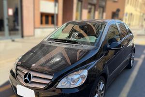 Mercedes-benz B 180 CDI Premium