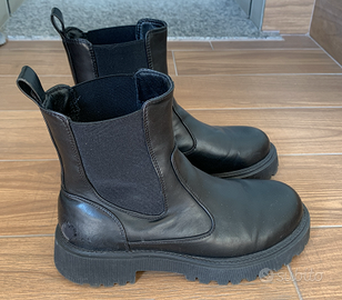 Stivaletto Donna (beatles), similpelle nero, n. 40