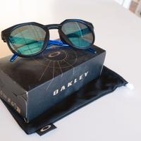 Oakley HSTN
