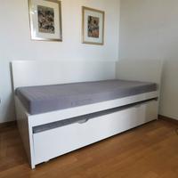 letto Vihals Ikea CON  materassi nuovi