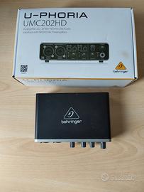 scheda audio Behringer 