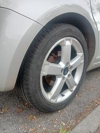 6 cerchi Ford e gomme 205 50 17 