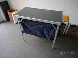 ATTREZZATURA DA CAMPEGGIO: MOBILETTO PIEGHEVOLE