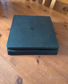 PS4 Slim
